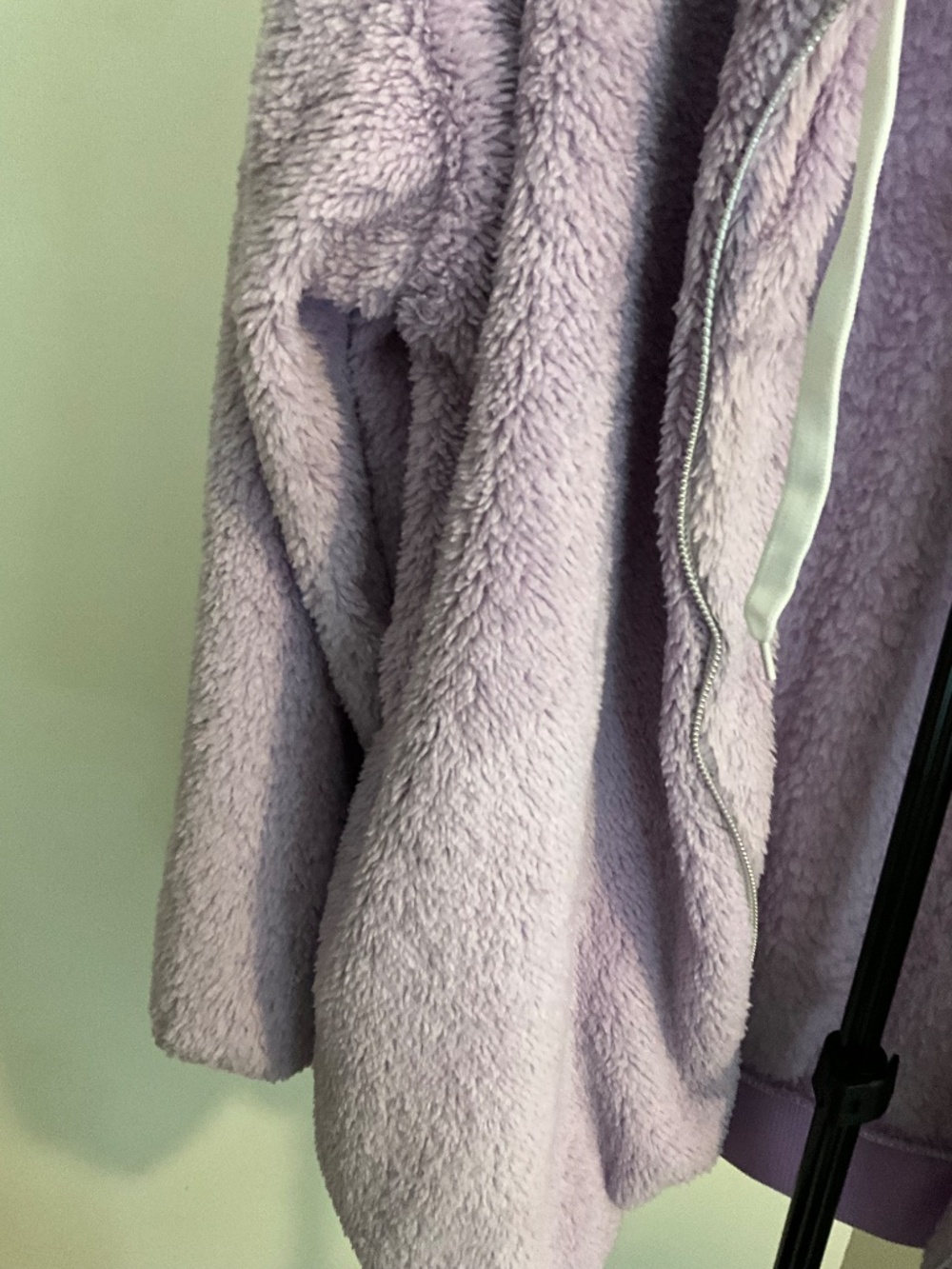 Cozy Women's Purple Sherpa Oversized Full-Zip Hoodie - Picture 3 of 10